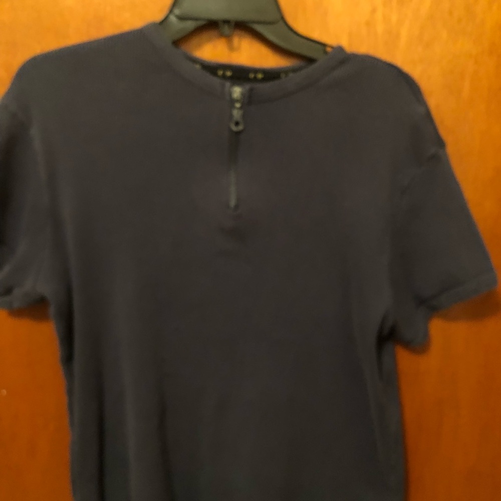 Muscle shirt